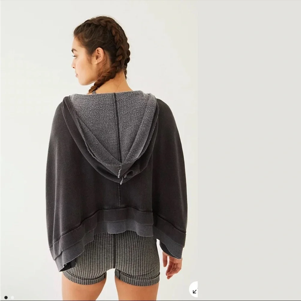Free People Fp Movement Bonfire Oversized Hoodie Large Gray Black Sweatshirt NWT - Picture 3 of 16
